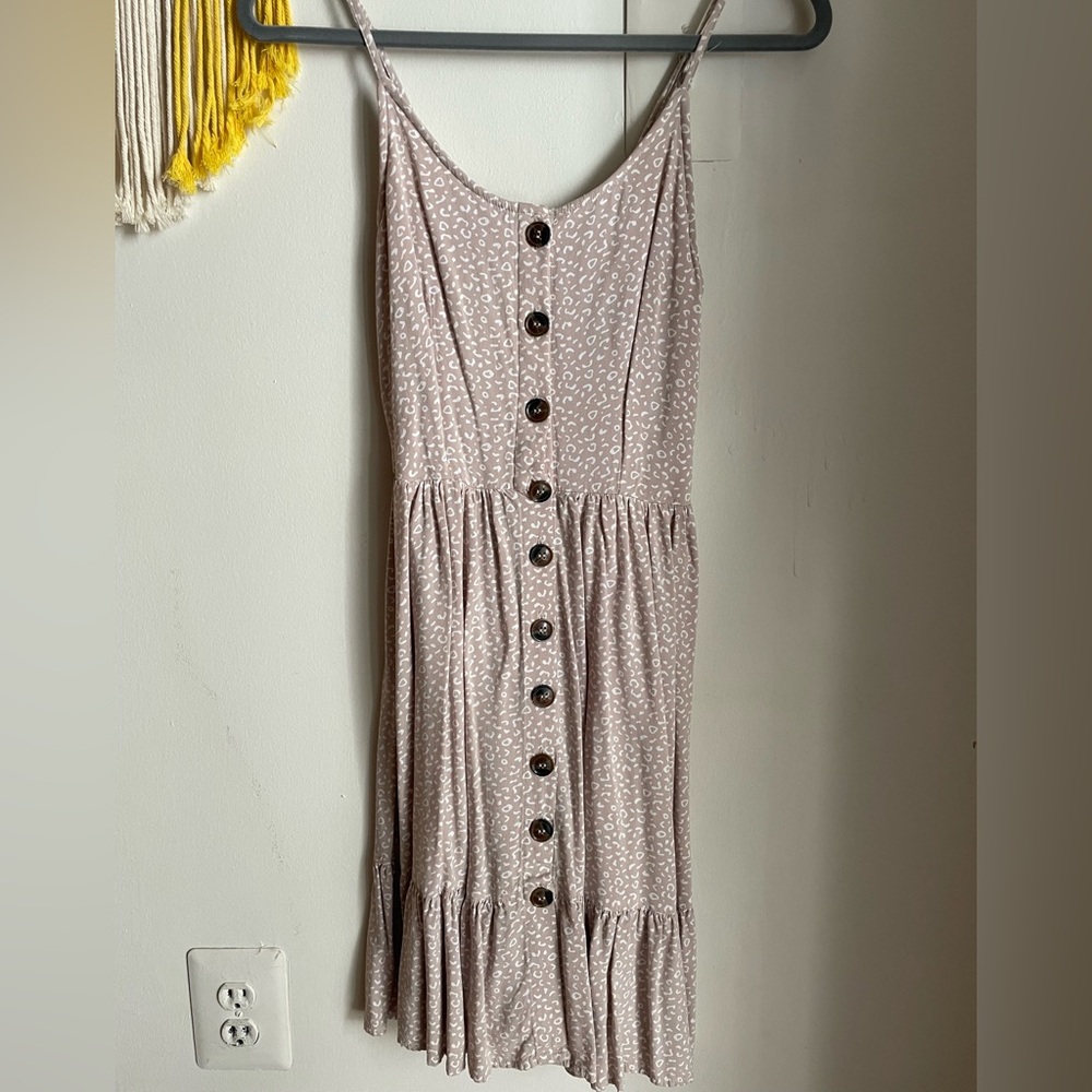 Japna Button-Front Midi Dress in Light Brown/Cream